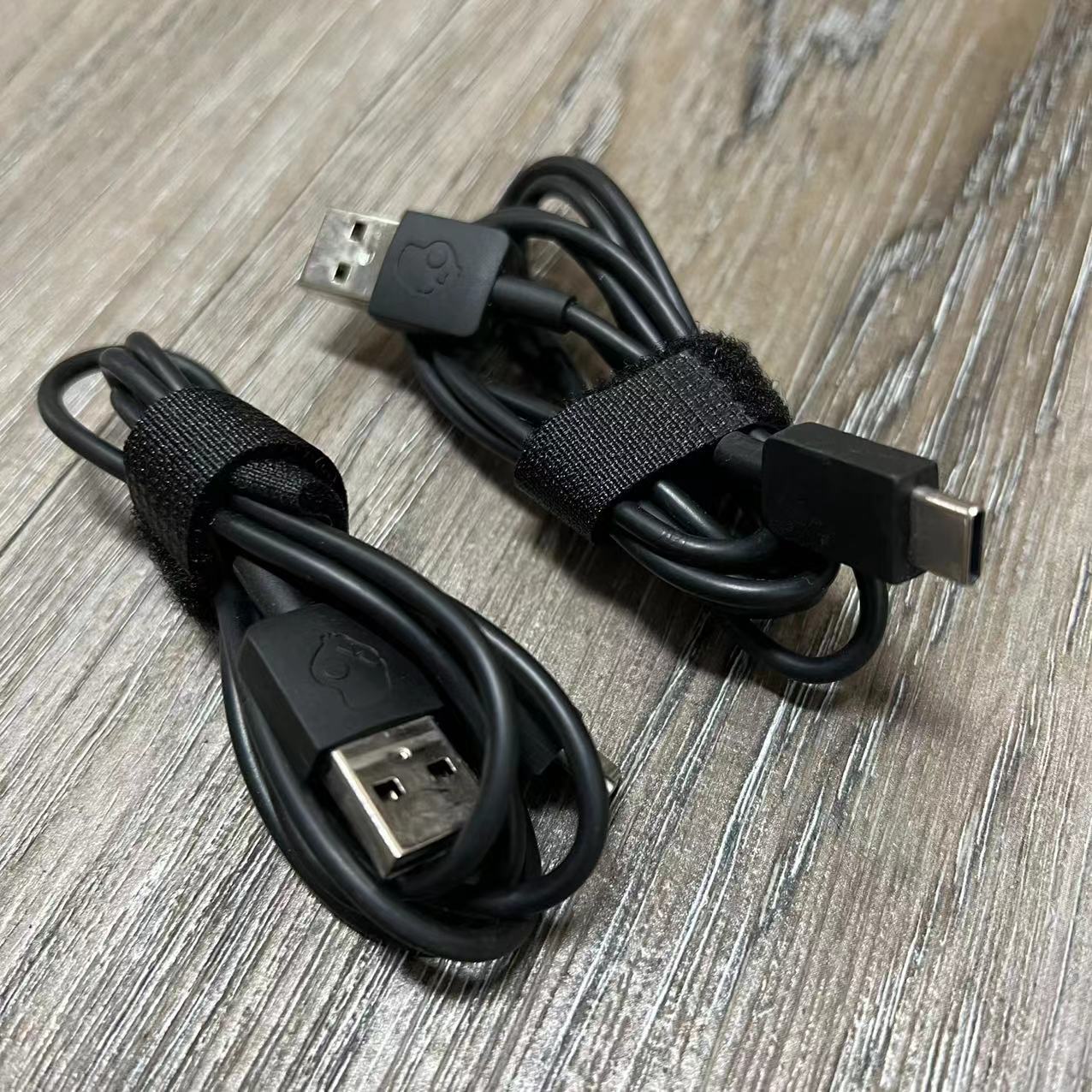 كابل بيانات الشاحن الأصلي لـ S - مراجعة Anc Wireless Over Ear Headphones وسعره